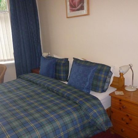 The New Inn Guest House Bridgend  Exteriör bild